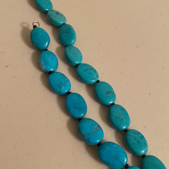Turquoise necklace and bracelet - Picture 3 of 3